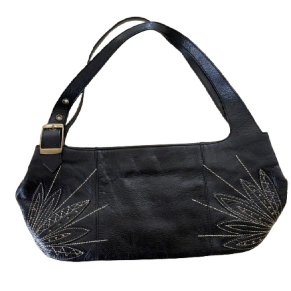 BCBG Max Azria Y2K Black Leather Shoulder Bag